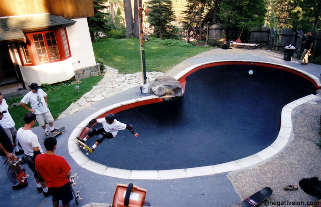 tahoePoolOv